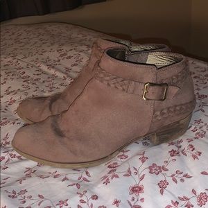 Ankle high boots